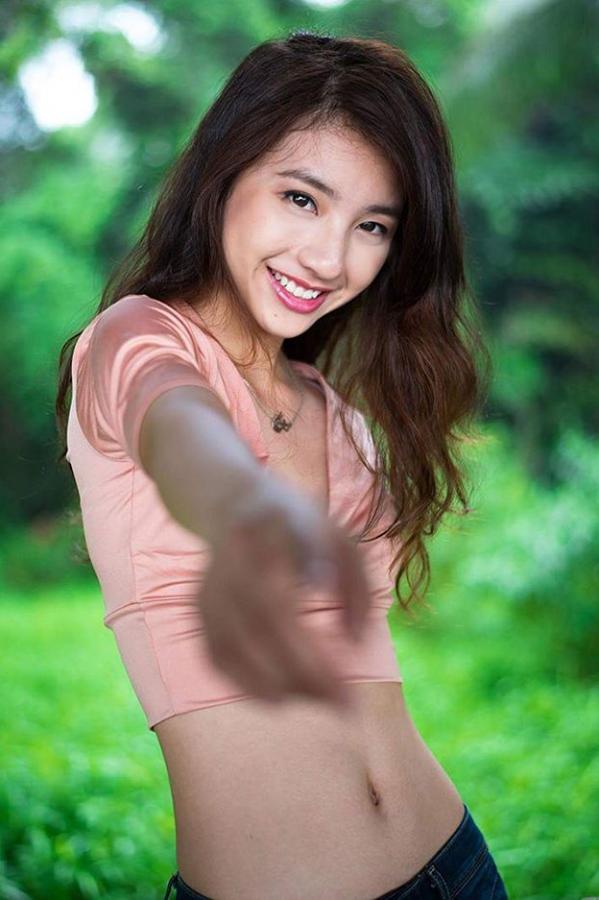 Vanessa Ho 凡妮莎 新国正妹Vanessa Ho 天使般迷人的笑容第20张图片