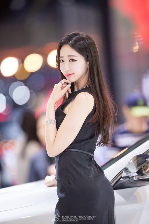 신해리 申海莉 南韩气质车模申海莉 车展瞩目的焦点美人第3张图片
