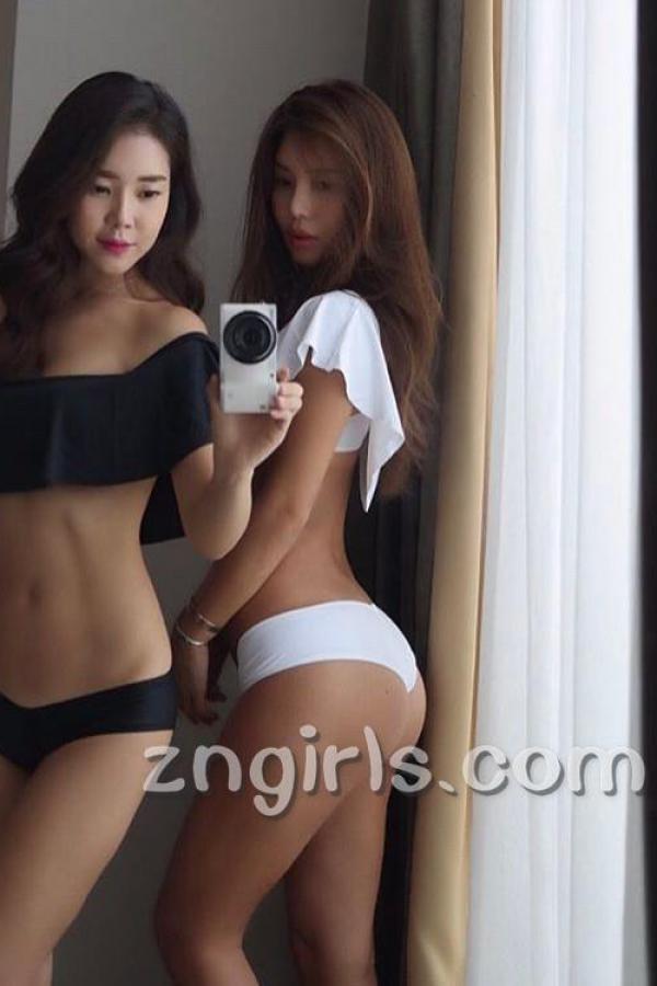 Onfleeklily  韩国网拍模特Onfleeklily 颜值与身材相得益彰第30张图片