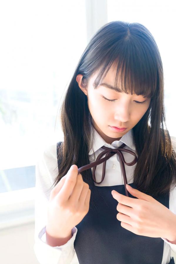 黒木ひかり 黑木光  《黒木ひかり - 神的美少女 スピサン グラビアフォトブック》清纯活力运动写真 治愈系甜美画报第3张图片