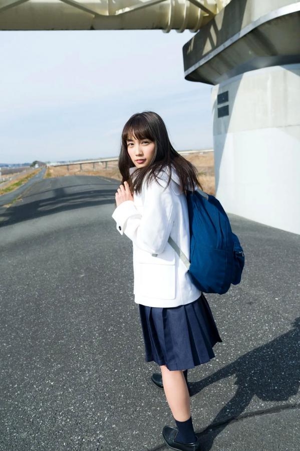 黒木ひかり 黑木光  《黒木ひかり - 神的美少女 スピサン グラビアフォトブック》清纯活力运动写真 治愈系甜美画报第30张图片