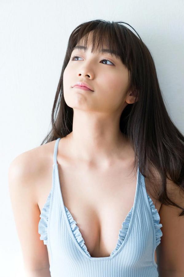 黒木ひかり 黑木光  《黒木ひかり - 神的美少女 スピサン グラビアフォトブック》清纯活力运动写真 治愈系甜美画报第35张图片