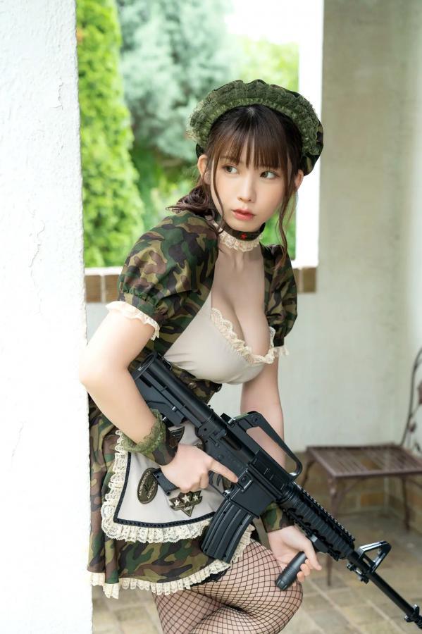 えなこ Enako えなこ - メイドアーミー★プリンセス [76P] 日本女仆装COS与清纯比基尼私房写真第64张图片