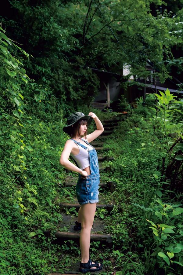 えなこ Enako えなこ - えなこランド [83P] 日本女神户外背带裤与比基尼性感写真第5张图片