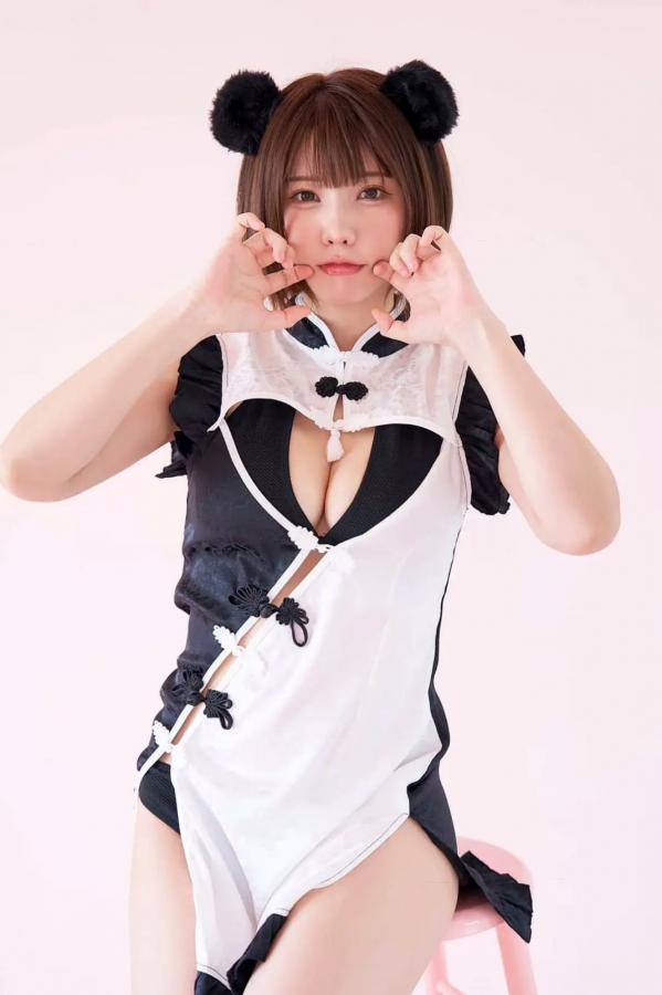 えなこ Enako えなこ(Enako)《清く、熱く。》日本萌系女神性感比基尼与角色扮演写真第42张图片