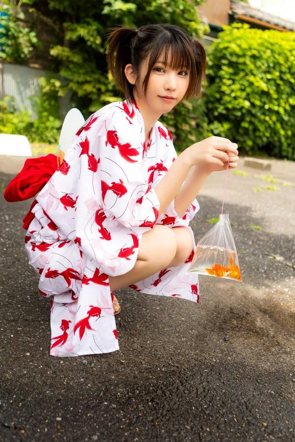 えなこ Enako えなc - 日和：日本女神甜美户外复古与清新内衣私房美图第7张图片