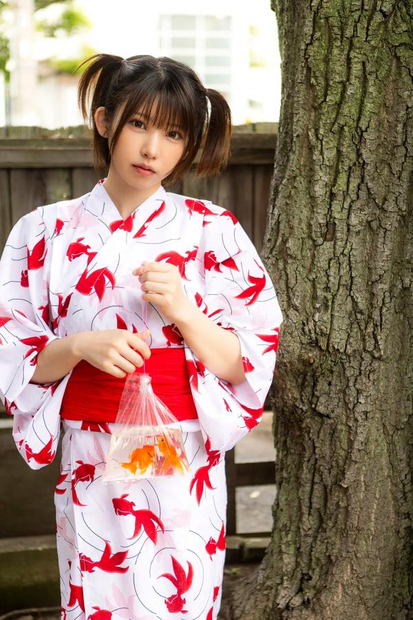 えなこ Enako えなc - 日和：日本女神甜美户外复古与清新内衣私房美图第9张图片