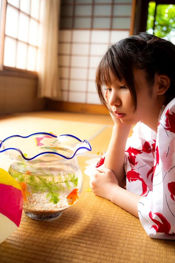 えなこ Enako えなc - 日和：日本女神甜美户外复古与清新内衣私房美图第11张图片