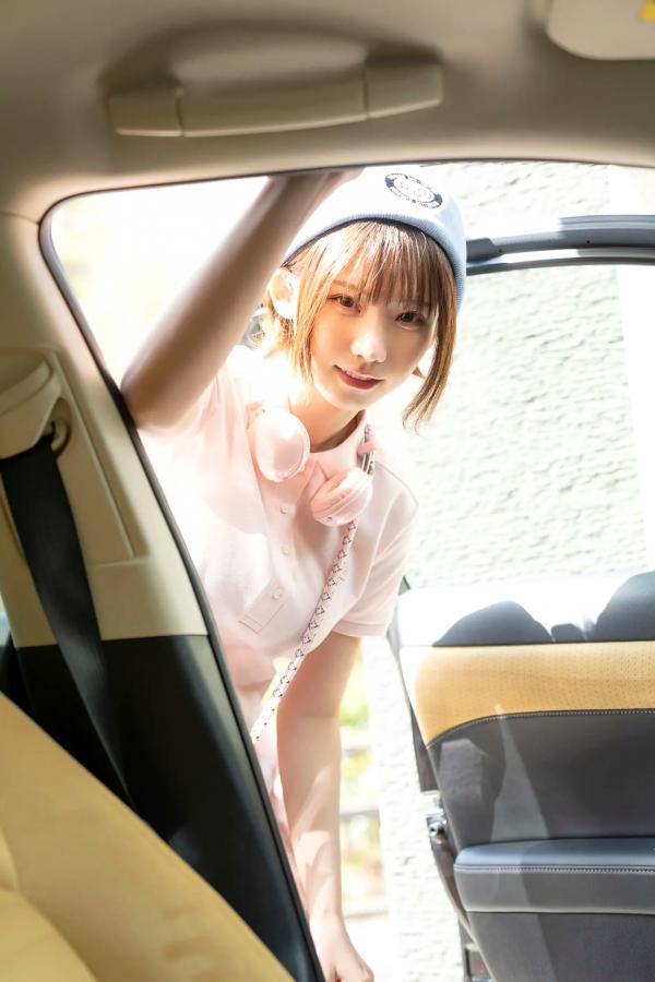 えなこ Enako 《えなこ - BEST V》日本甜美女神清纯比基尼与家居私房性感写真第41张图片