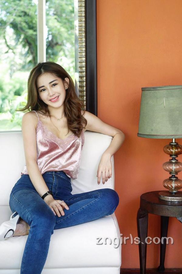 Chloe Leong  槟城女神Chloe Leong，极品高颜值私房照第7张图片
