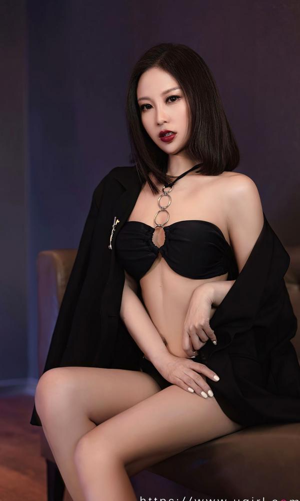 苏沫   UGirlsApp尤果圈爱尤物-2566-苏沫-《酷飒磁场》：黑西装内衣私房照，御姐气质诠释极致魅惑第11张图片