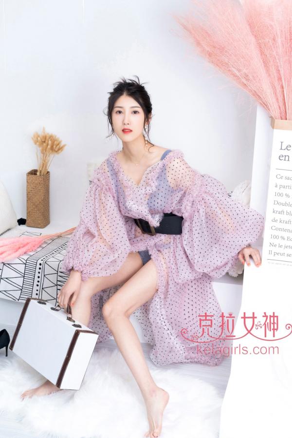 王睿   KelaGirls克拉女神-2020.10.14-王睿-私房写真，唯美波点透视裙，气质优雅足控福利，赤脚红尖拍摄第3张图片