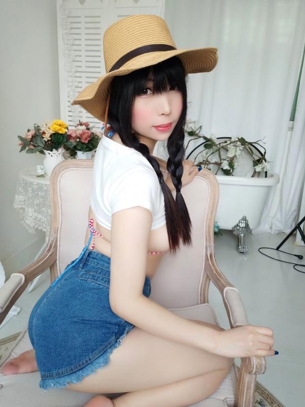 鹿野希   鹿野希-Kano-Nozomi-005-草帽比基尼写真，清纯童颜与火辣身材，室内私房唯美诱惑写真第17张图片