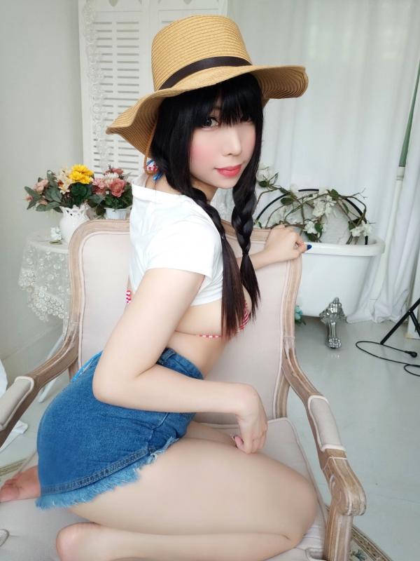 鹿野希   鹿野希-Kano-Nozomi-005-草帽比基尼写真，清纯童颜与火辣身材，室内私房唯美诱惑写真第19张图片