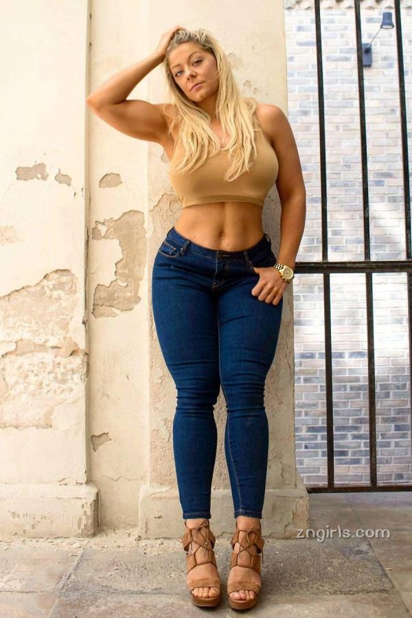 Mia Sand 米娅·桑德 丹麦模特Mia Sand 超重量级健身达人第31张图片