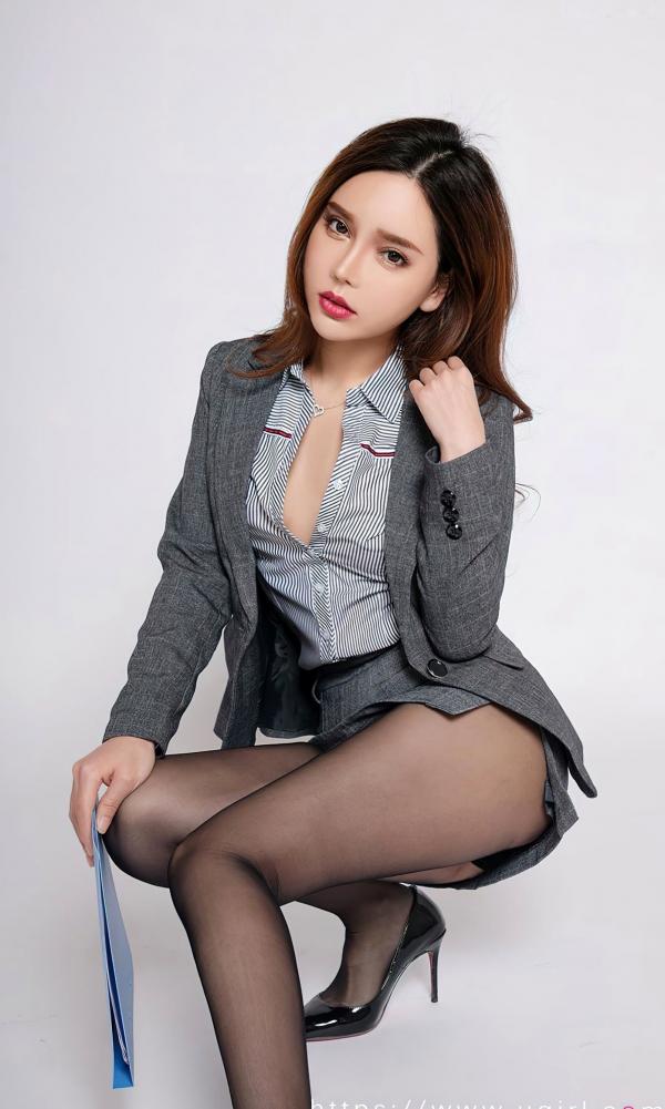 艾小青   UGirlsApp艾小青《心之星》OL职场制服写真，黑丝知性干练诱惑，冷艳职场女神气质，高清大尺度无圣光福利第31张图片