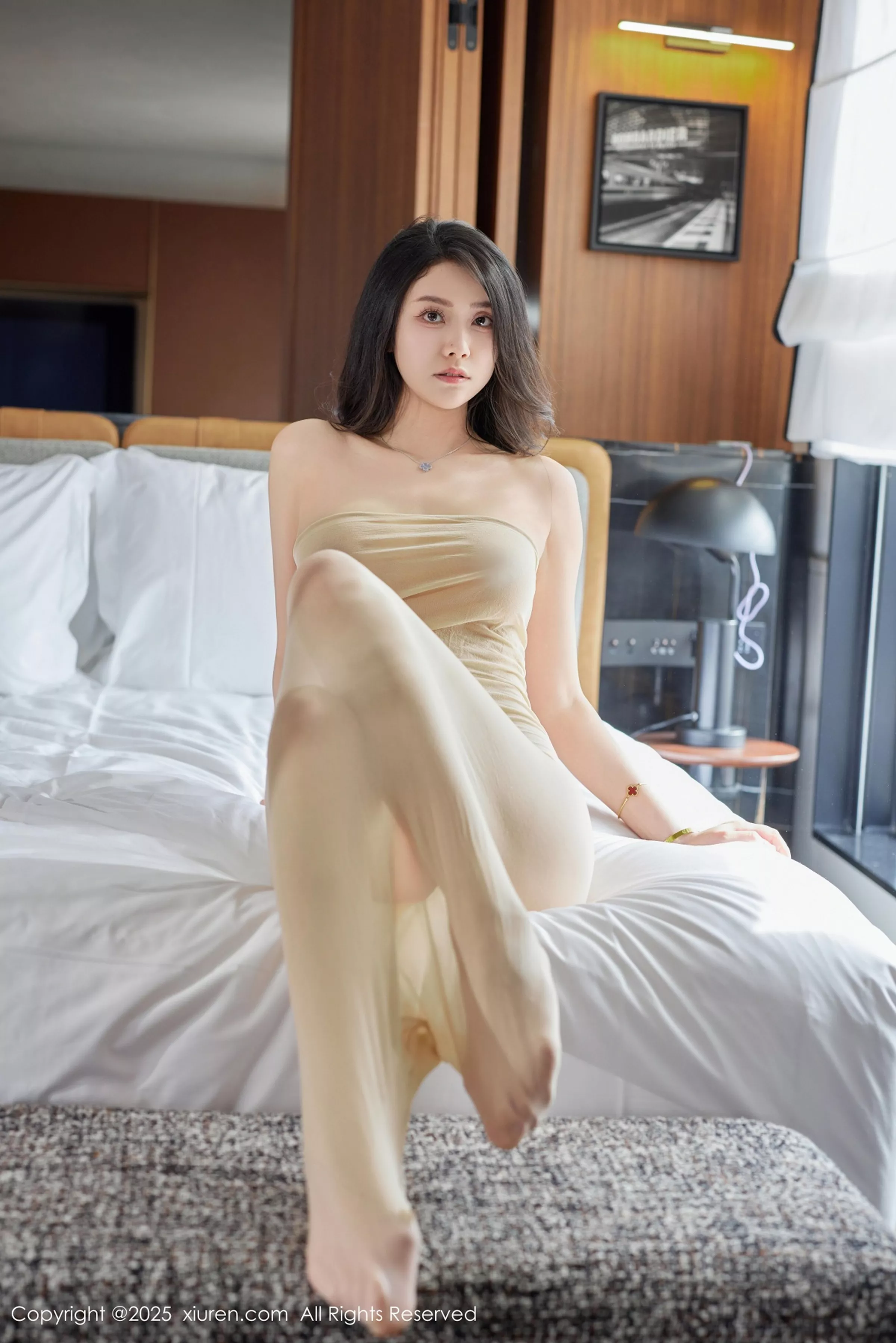 方子萱  [XiuRen]高清写真图 2025.04.21 No.10175 方子萱 高挑凹凸第61张图片