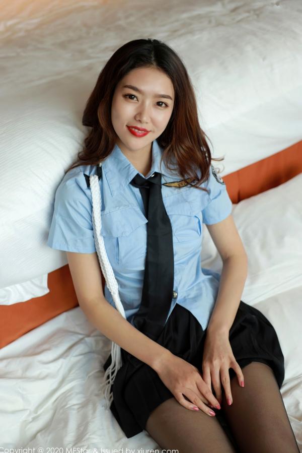 方子萱   MFStar模范学院-388-方子萱-飒爽女警制服黑丝-2020.09.17第2张图片