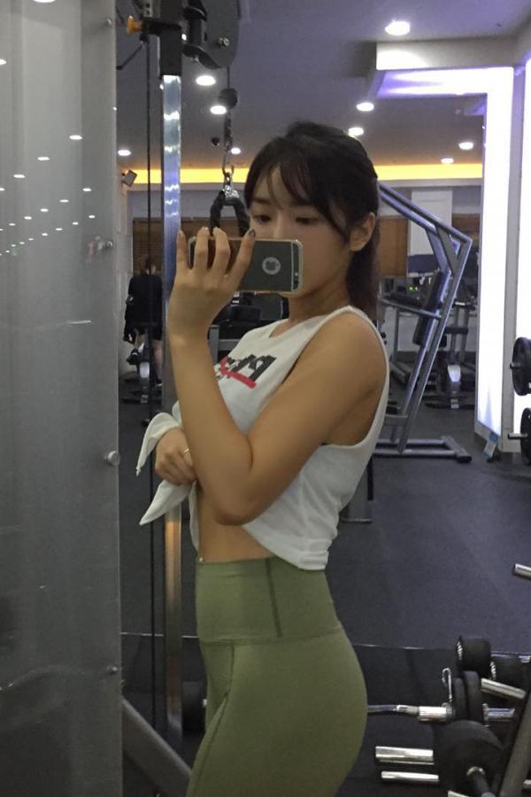 Kang Su  韩国健身正妹Kang Su一出场让全健身房都傻了第27张图片