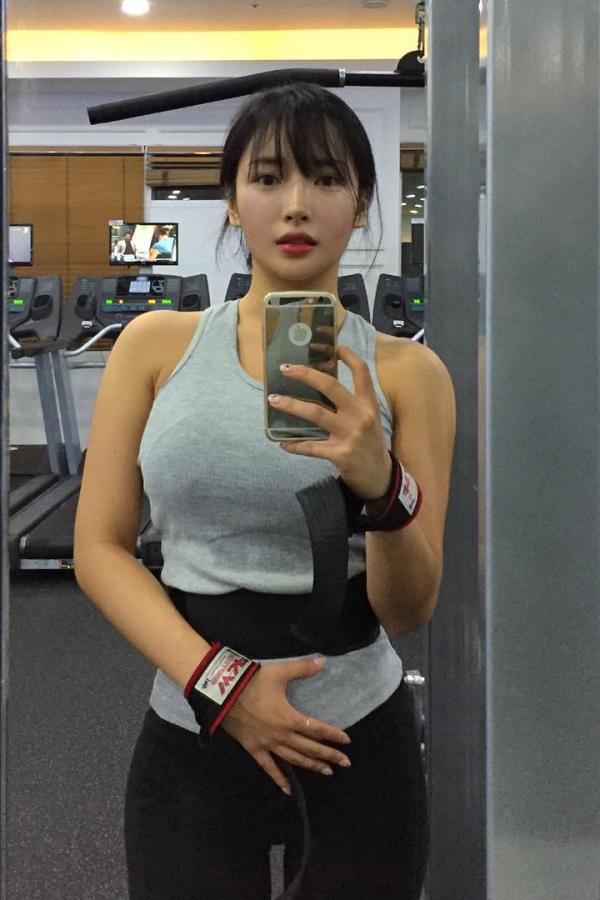 Kang Su  韩国健身正妹Kang Su一出场让全健身房都傻了第29张图片