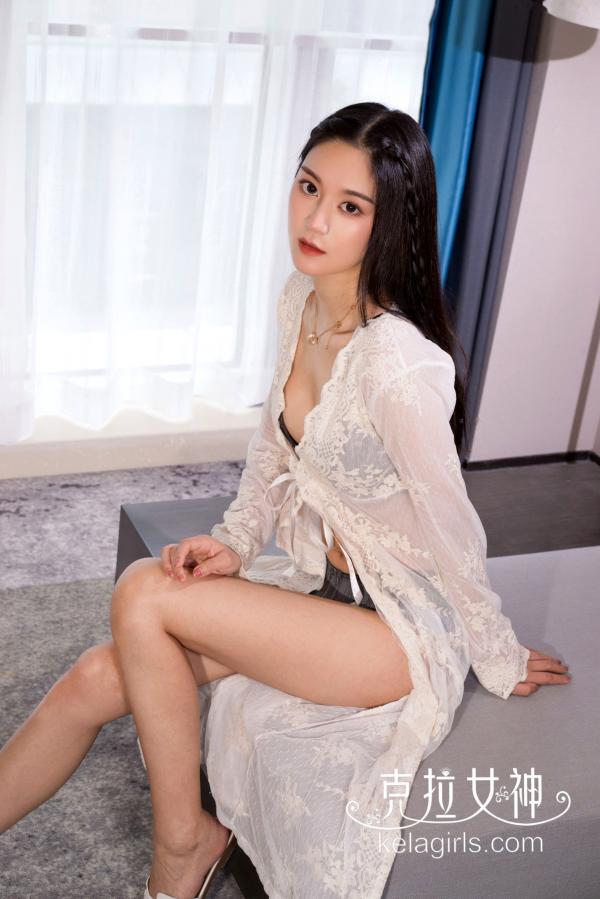 汤怡   KelaGirls克拉女神-汤怡-《螓首蛾眉》私房写真，身着白色蕾丝睡袍，尽显居家纯欲与优雅性感魅力第6张图片