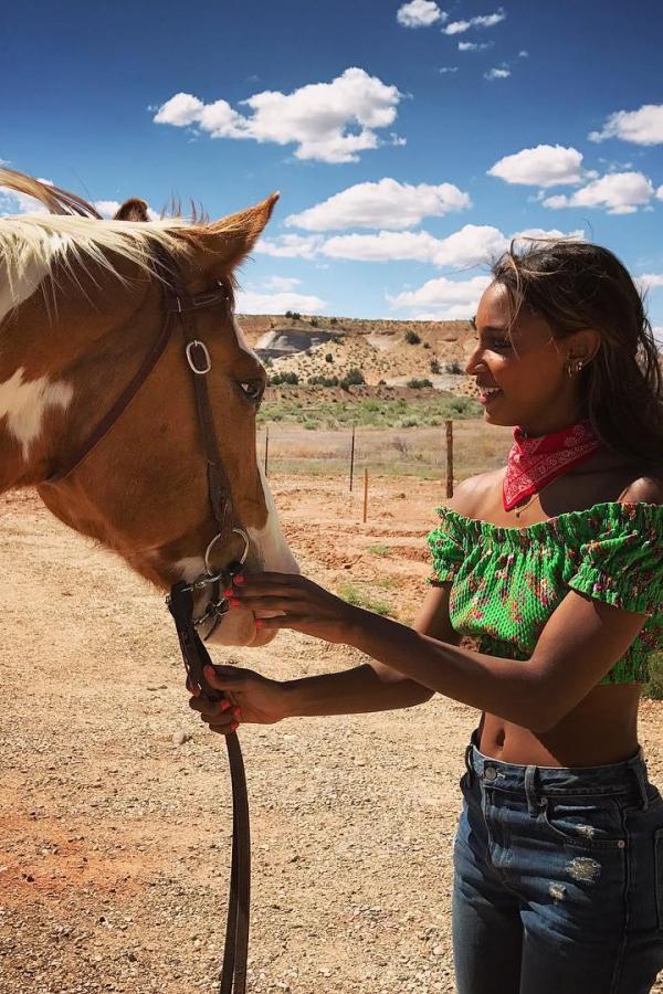 Jasmine Tookes 雅思敏·吐克思 Jasmine Tookes- IG私房美照第14张图片