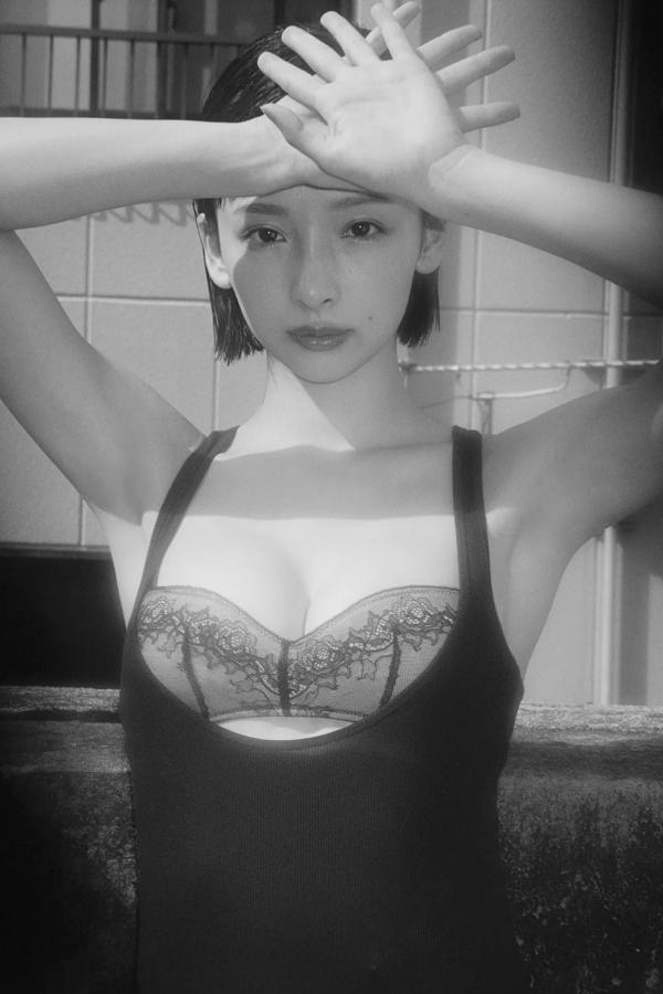 華村あすか 华村飞鸟 华村あすか《New Mode 後編》性感棕色泳装写真 气质尤物白嫩美胸第88张图片