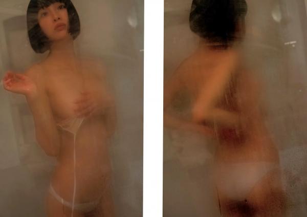 華村あすか 华村飞鸟  華村あすか - 真価論 户外自然野性比基尼与私房性感美腿写真第22张图片