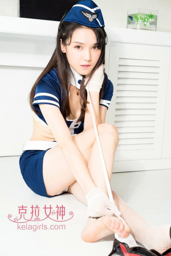 谭清清   KelaGirls克拉女神 谭清清 空姐制服诱惑系列 白网袜角色扮演清纯写真第1张图片
