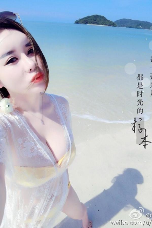 刘西子  丰腴美女刘西子 微博性感妩媚照第43张图片