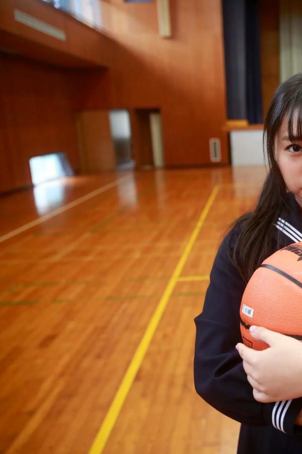 大原優乃 大原优乃 大原優乃《二泊三日の夢温泉》日系清新比基尼温泉旅行写真 治愈美少女第52张图片