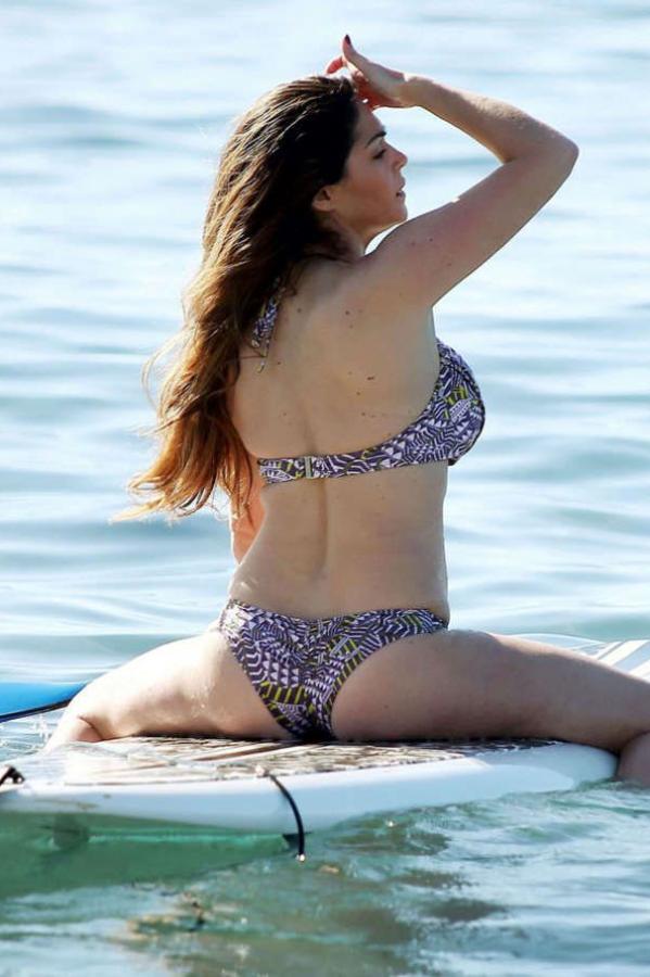 Casey Batchelor 凯西·巴彻勒  真人秀演员Casey Batchelor 电力十万伏特的好身材第180张图片