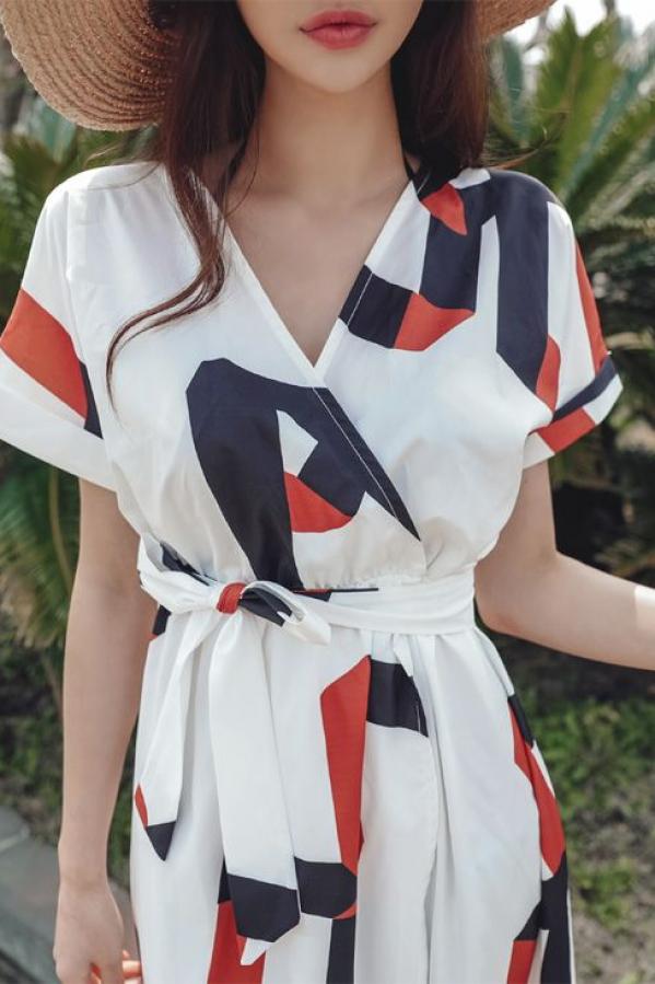 박다현 朴多铉  朴多贤- 气质长裙写真多拼第116张图片