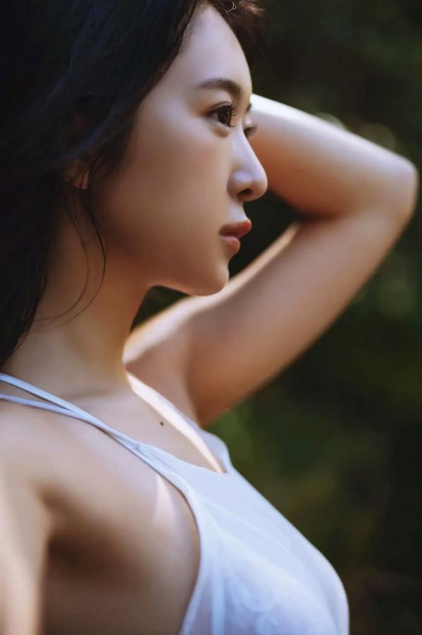 真島なおみ 真岛なおみ 真島なおみ - 密会 溪谷湿身与性感内衣私房写真 [103P]第8张图片