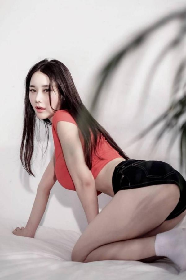 캔디  韩国外拍模特캔디 S型身材引围观第2张图片