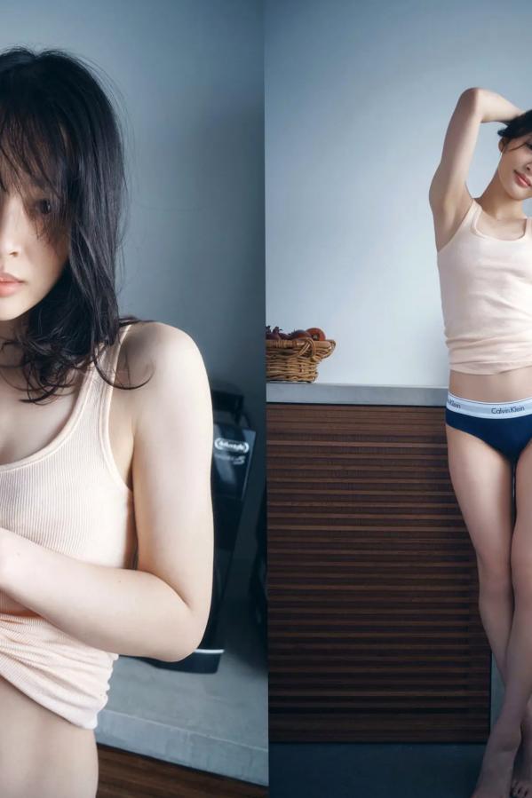 神部美咲  神部美咲 - ここだけの話 vol.1 柔光家居私房内衣美臀性感写真第2张图片