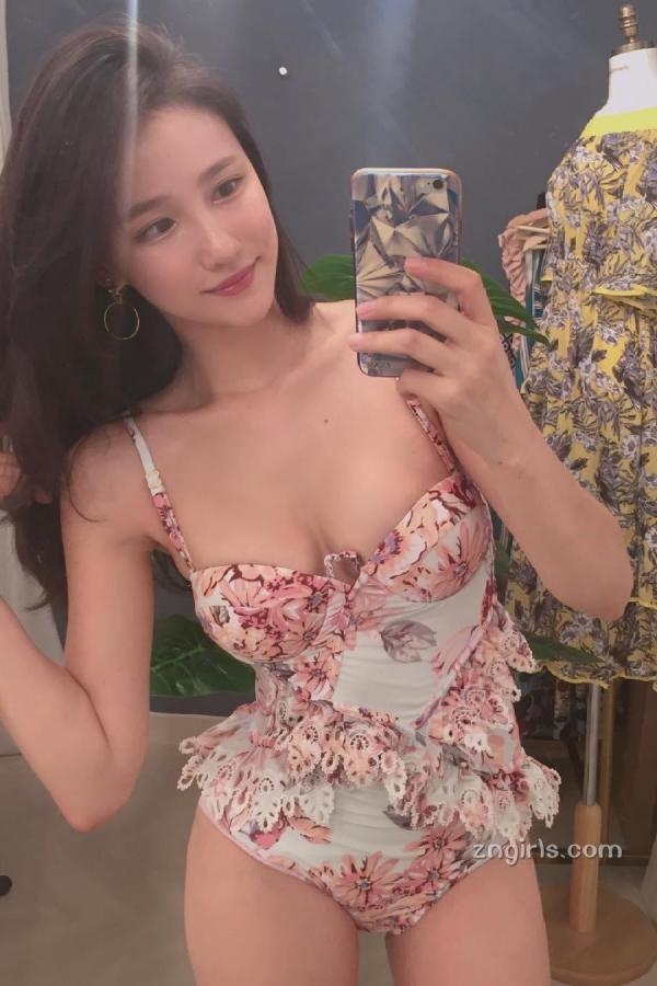 워너비너스  韩国美人店主Kim Pro的妖娆身段第16张图片