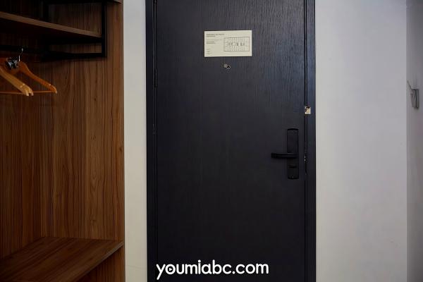 黛诺欣 戴渃欣  YouMi尤蜜 戴渃欣《巨乳邻居》浴室私房写真，唯美浴袍诱惑，尽显极致性感好身材第17张图片