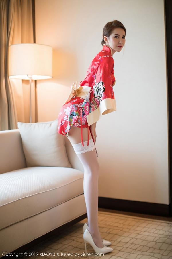 陈良玲  气质女神carry 性感和服蕾丝美腿第2张图片