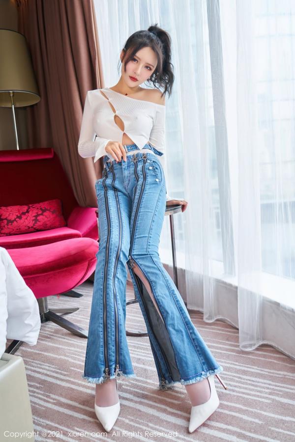 SOLO-尹菲  明艳动人Emily尹菲 独特魅力的牛仔裤第5张图片