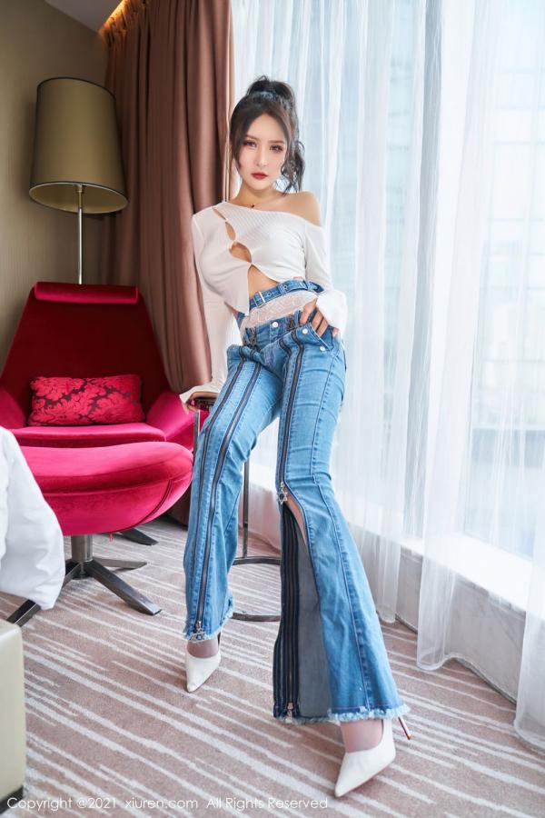 SOLO-尹菲  明艳动人Emily尹菲 独特魅力的牛仔裤第8张图片