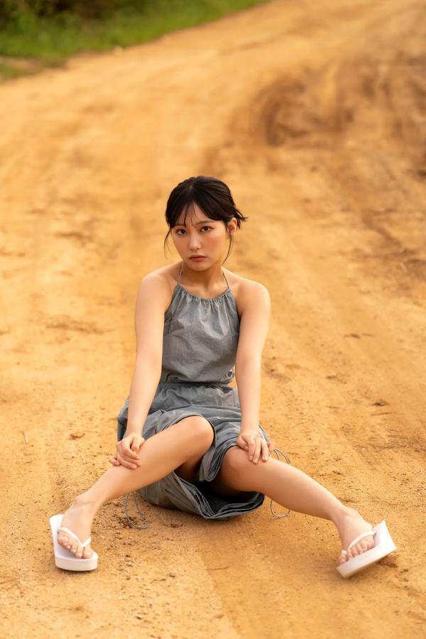 田中美久  田中美久 - Sweet Escape 日本清新家居海边美腿写真第96张图片