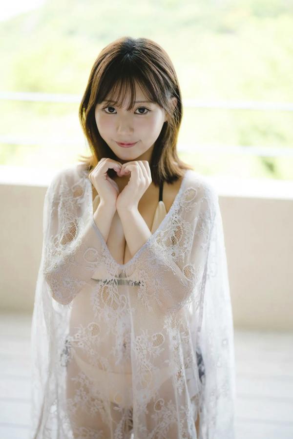 田中美久  田中美久《ひとりじめ》写真集：清纯童颜与性感比基尼的纯欲魅惑第6张图片