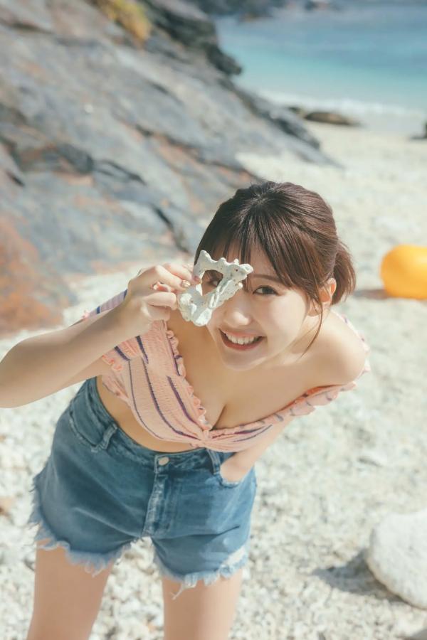 田中美久  田中美久 - キミの街まで 海边沙滩红色比基尼与性感私房写真第30张图片