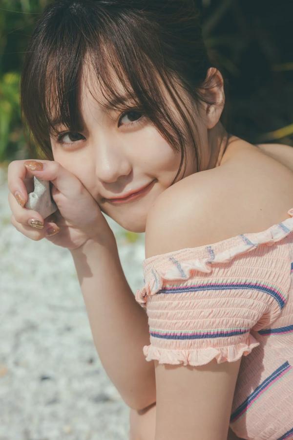 田中美久  田中美久 - キミの街まで 海边沙滩红色比基尼与性感私房写真第31张图片