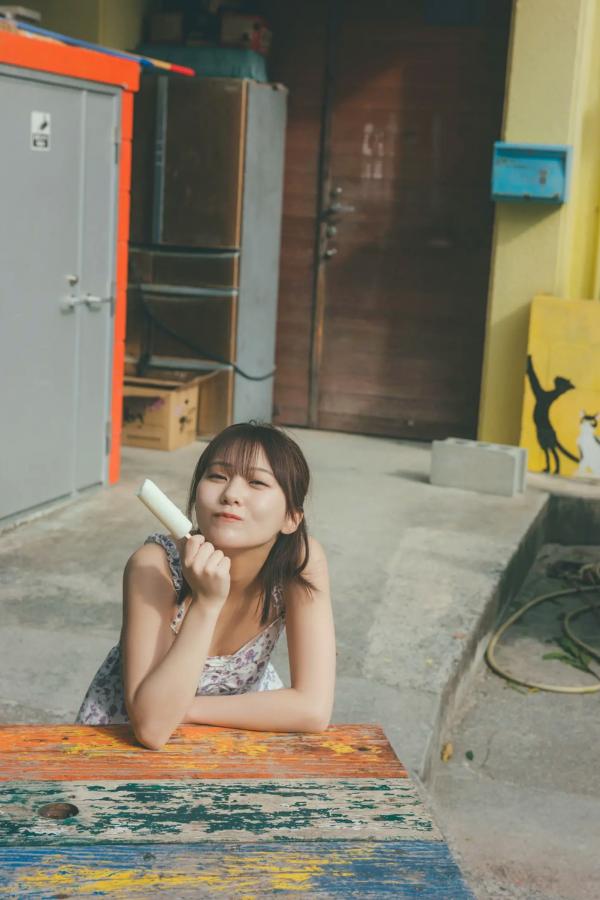 田中美久  田中美久 - キミの街まで 海边沙滩红色比基尼与性感私房写真第45张图片