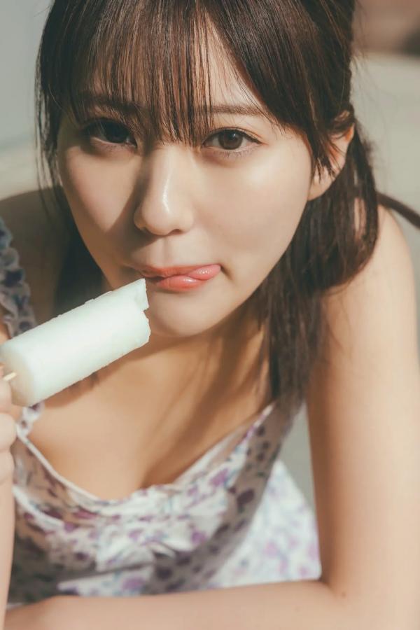 田中美久  田中美久 - キミの街まで 海边沙滩红色比基尼与性感私房写真第46张图片