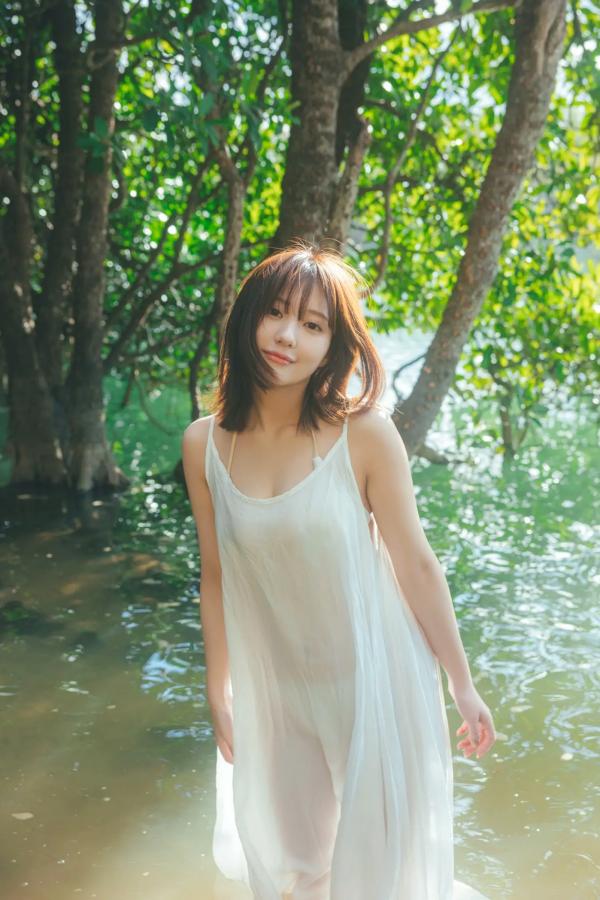 田中美久  田中美久 - キミの街まで 海边沙滩红色比基尼与性感私房写真第91张图片