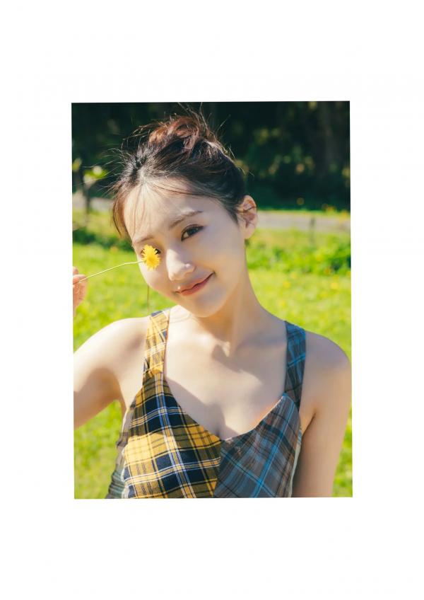 田中美久   田中美久 - 也想更随性地，日系清纯泳装写真，清新夏日池畔性感风格，捕捉灵动迷人瞬间第3张图片