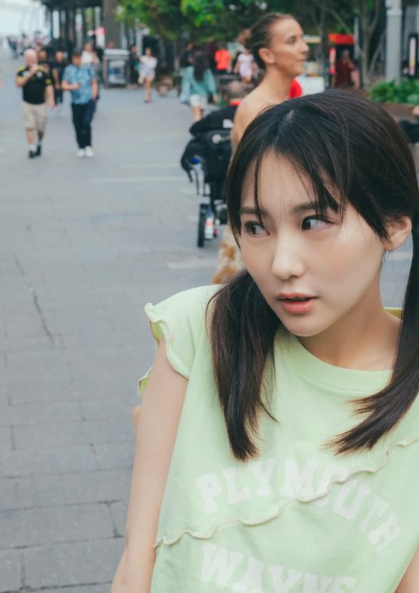 田中美久   田中美久 - 也想更随性地，日系清纯泳装写真，清新夏日池畔性感风格，捕捉灵动迷人瞬间第38张图片